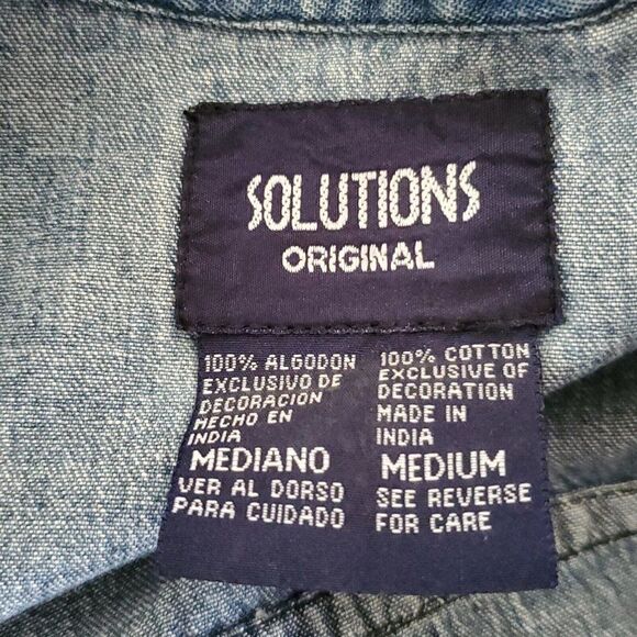 Vtg Denim Snap Front Shirt M Collared Floral Embroidered Beaded Blue Black - Picture 6 of 7